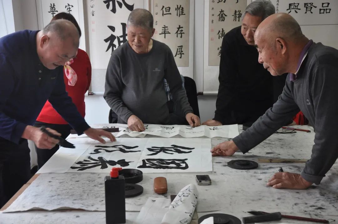 天津市宪法宣传周活动方案,社区宪法宣传周集中宣传活动