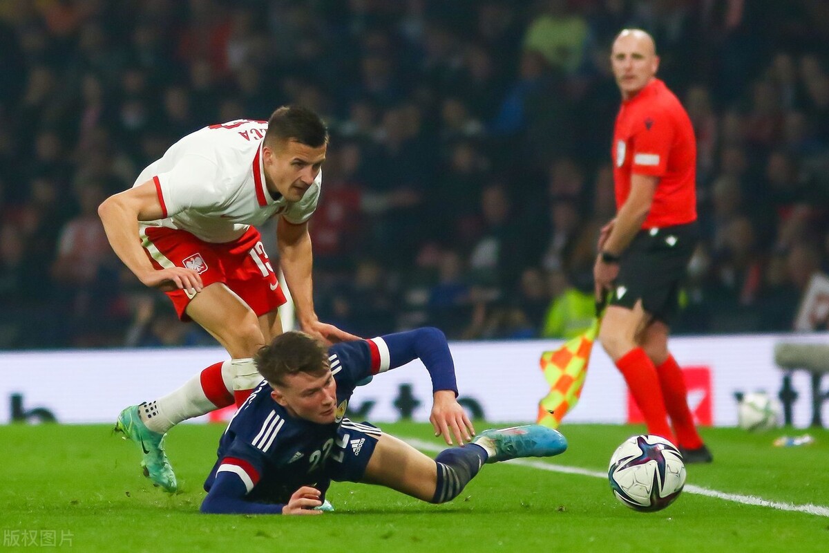 埃弗顿水晶宫比赛结果,英超埃弗顿vs曼联首发