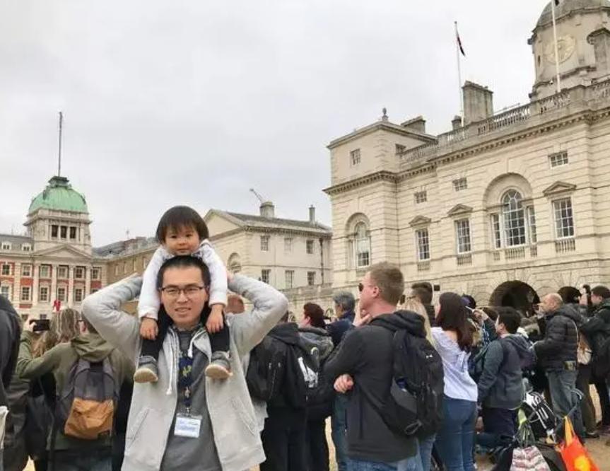 只因想去国外，幼儿园男宝被指“言论不当”，谁的“玻璃心”碎了