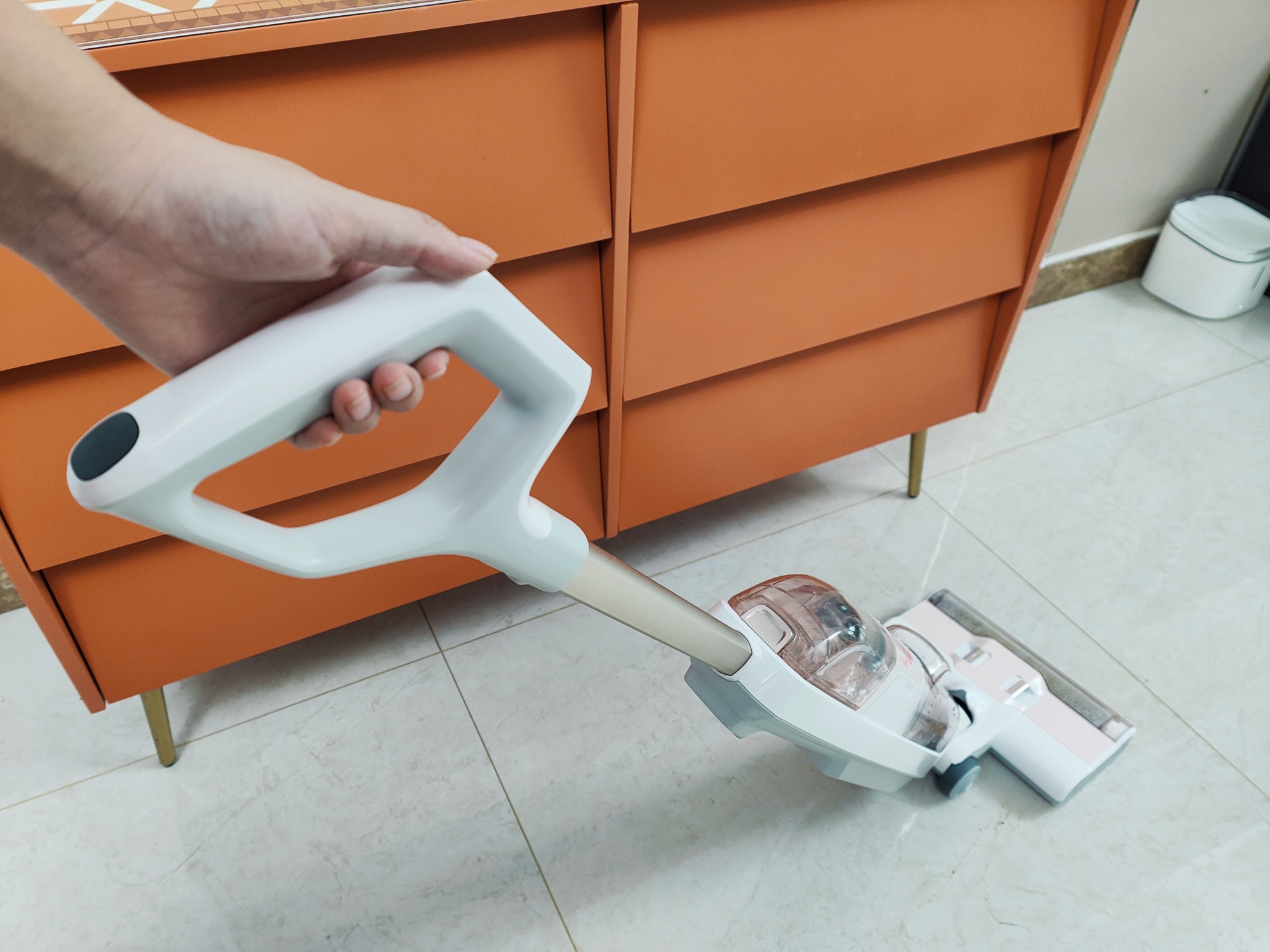 洗地机和吸尘器测评,洗地机都不如吸尘器