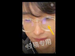 粉丝花2万参加签售，爱豆却在偷偷玩手机？网友:怒了