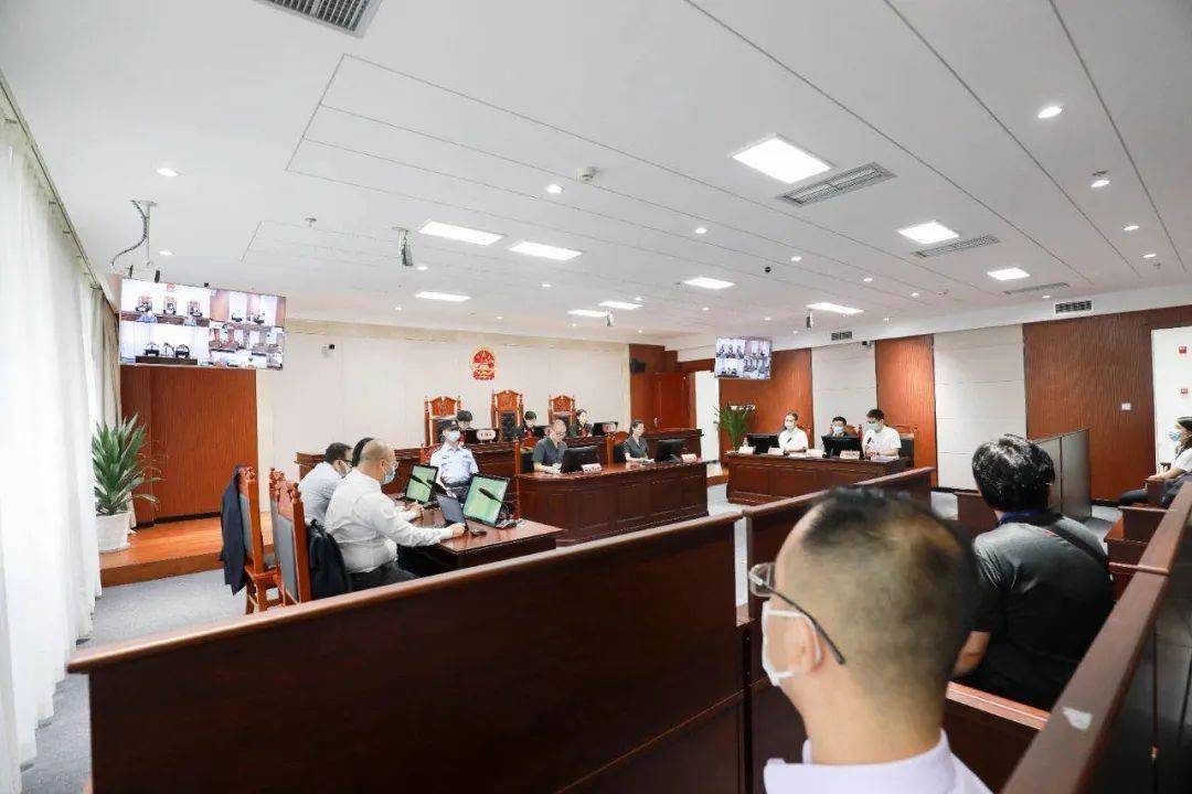 一公司买车并取得铁路提单，向中外运公司提货被拒，原因是什么？