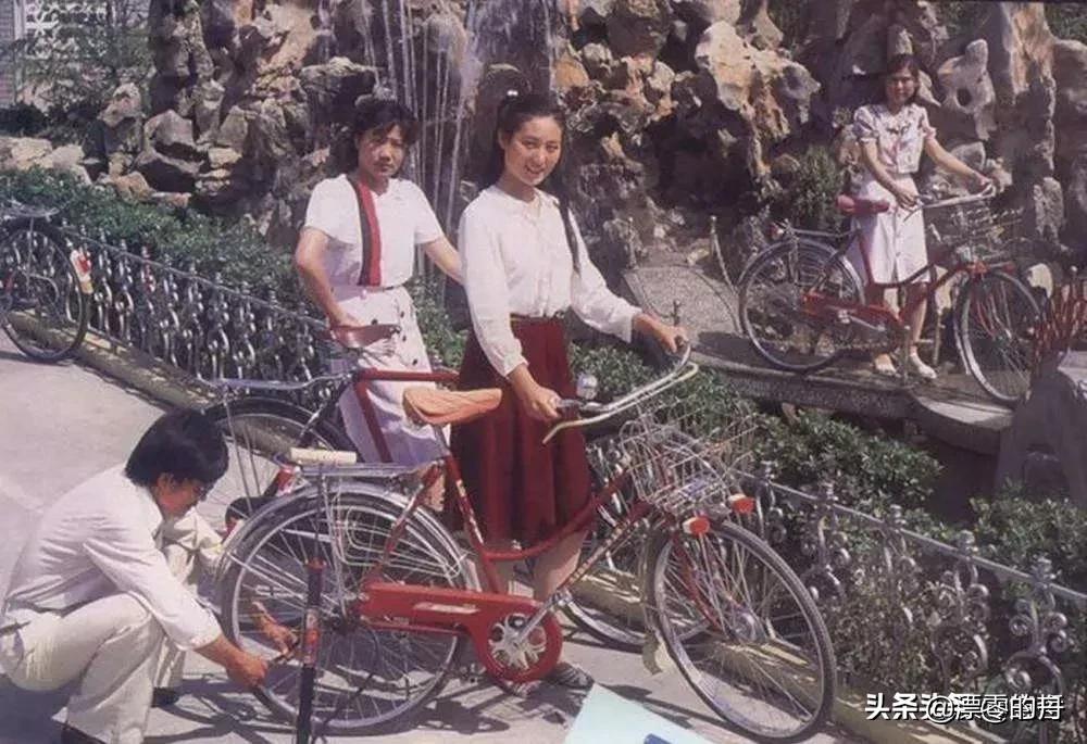 电动自行车凤凰牌好还是永久牌好,凤凰牌自行车跟永久牌子哪个好