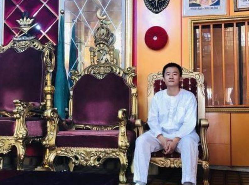 2019年，河南小伙意外当上非洲“酋长”，坐拥百亩地