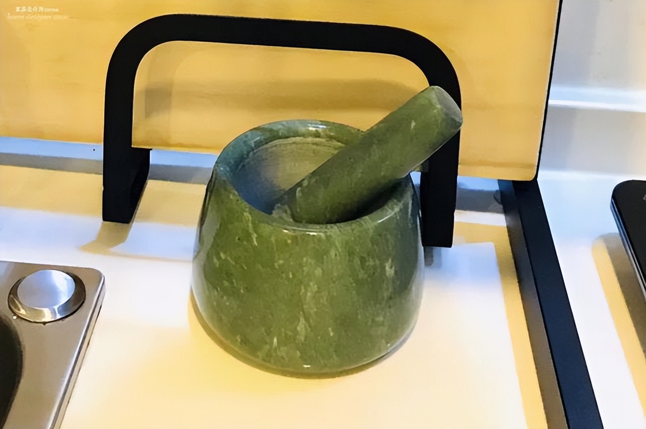 别再被假东西骗了,别再被这些假国货给骗了