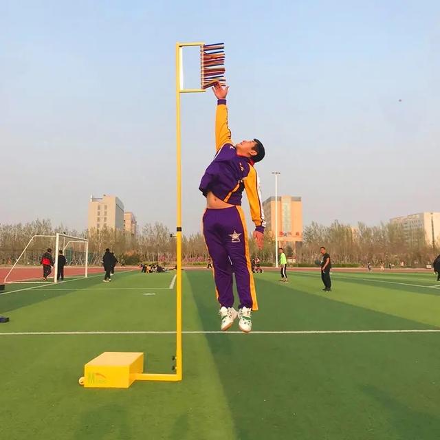 六种方法让你长高10cm,睡前做这些动作长高10cm