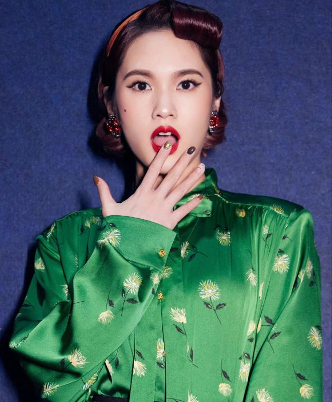 适合美甲师的美甲图片,美甲师必学款式图片