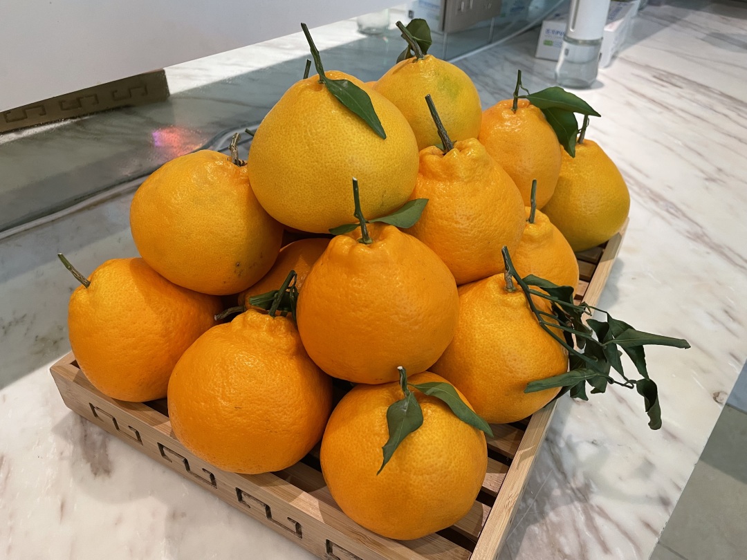 吃喝玩一体的天然温泉酒店,银河天然温泉洗浴和汗蒸