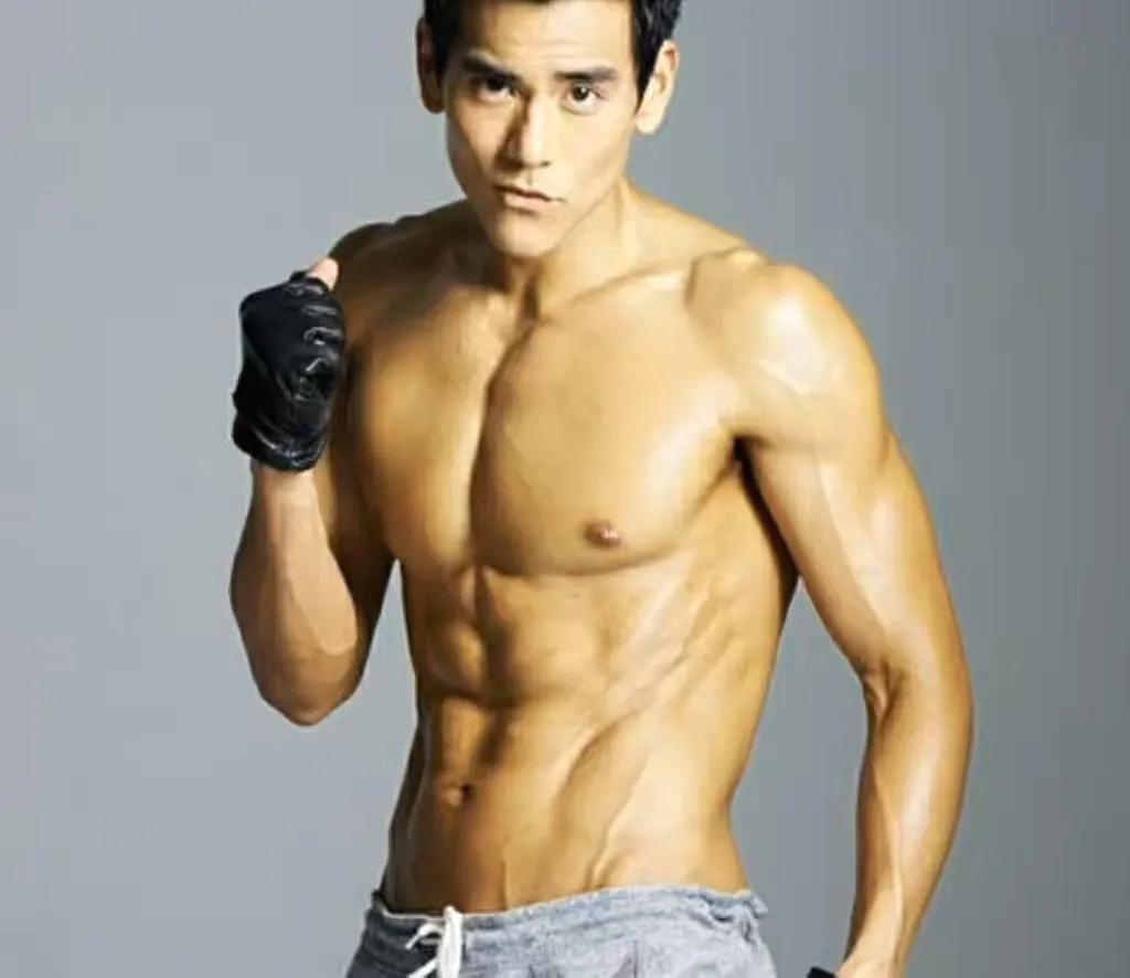 彭于晏（美女的老公）（男人的标准）瘦身前和瘦身后对比