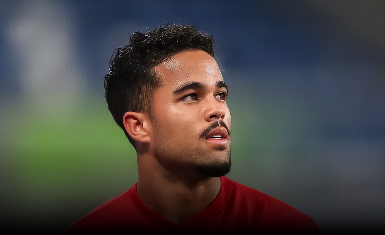 罗马小扎经纪人前往伦敦，伯恩茅斯为维纳，只愿向罗马支付800万