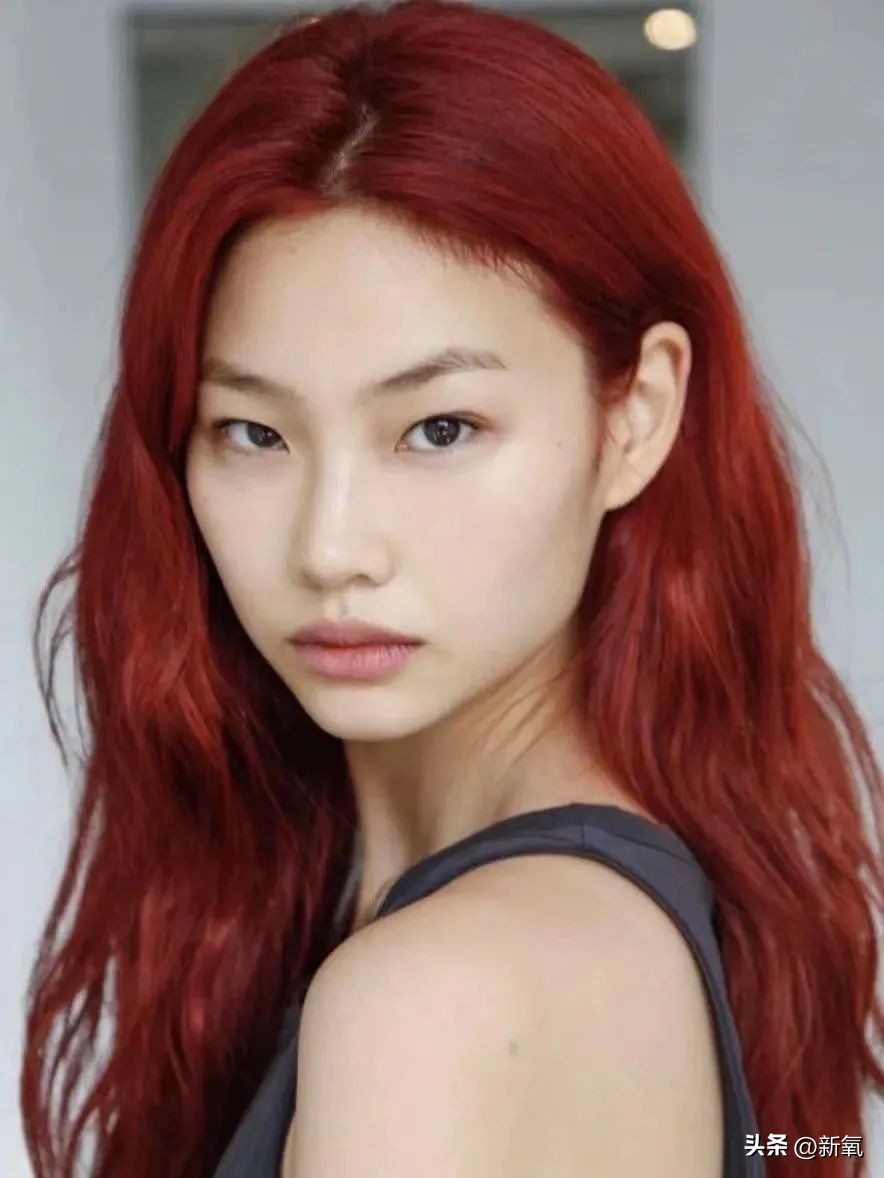 刘雯高级感,刘雯的脸型适合的风格