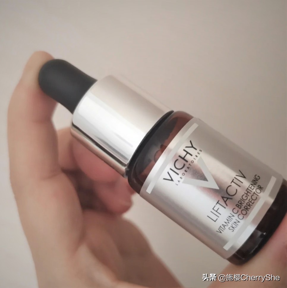 雅顿抗老精华和修丽可哪个好,修丽可和雅顿精华