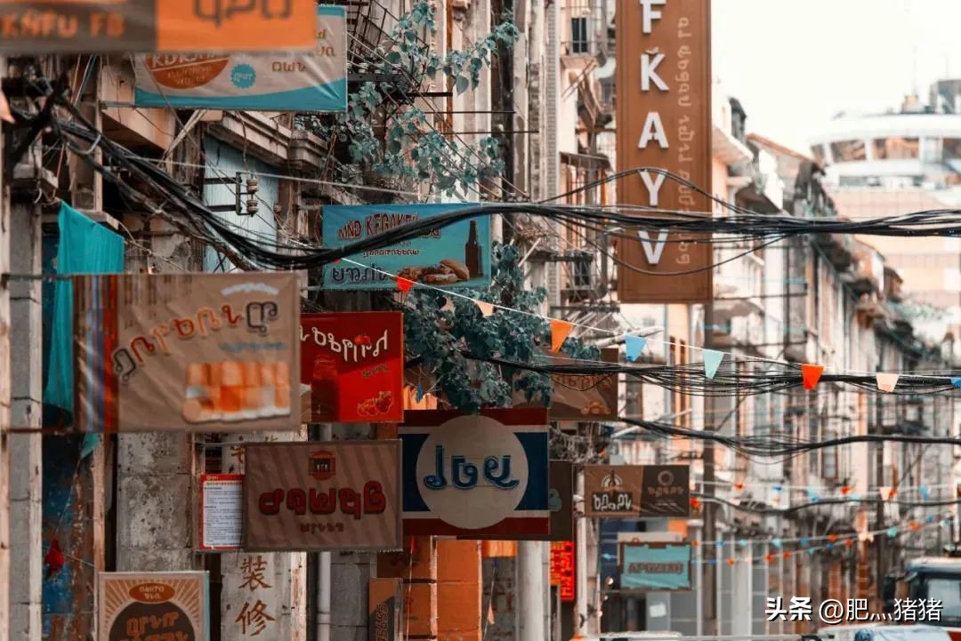 周润发刘德华感动视频,周润发惊呆大陆的视频