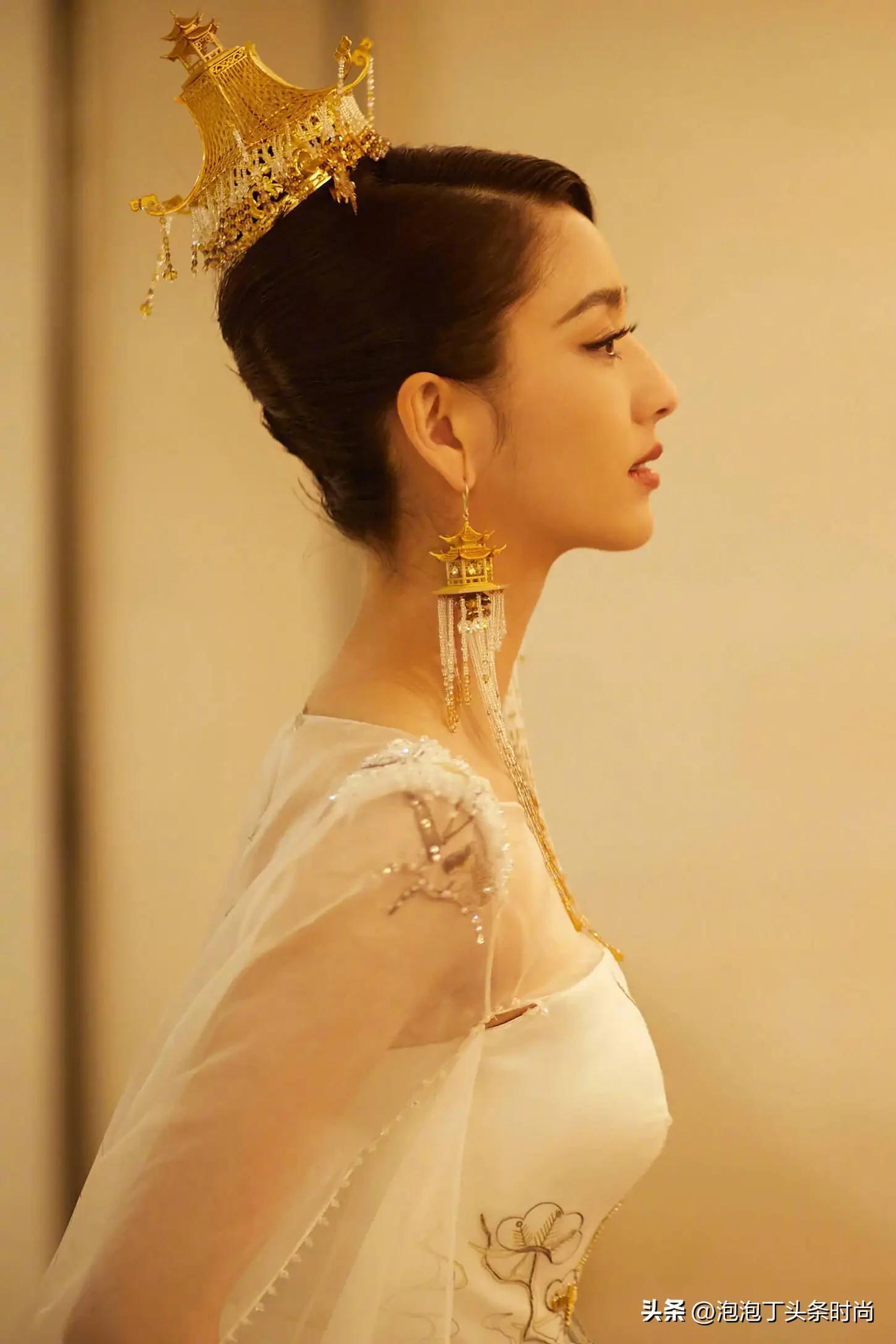 女明星妆后对比照,女明星妆前后效果对照表