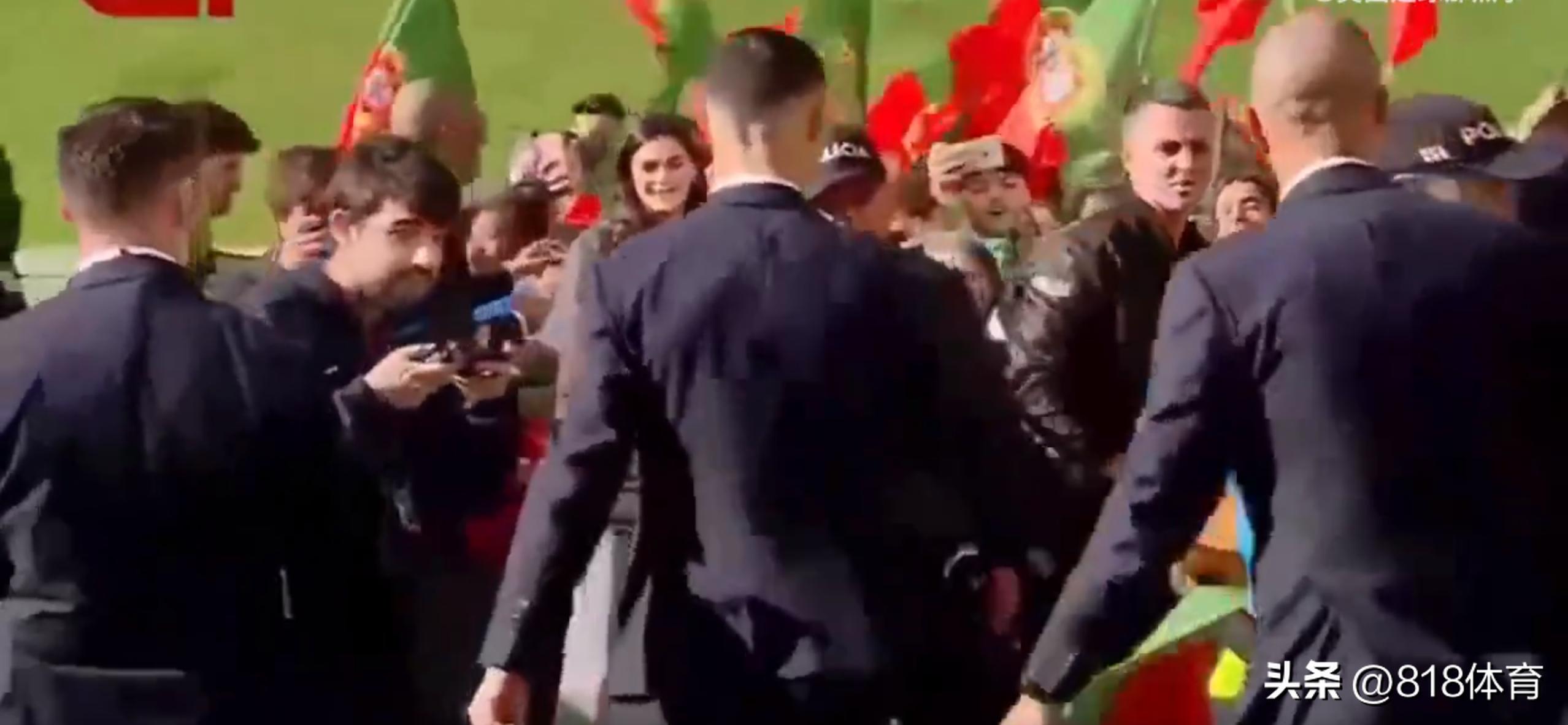 c罗西装抵达卡塔尔,c罗驾到完整视频