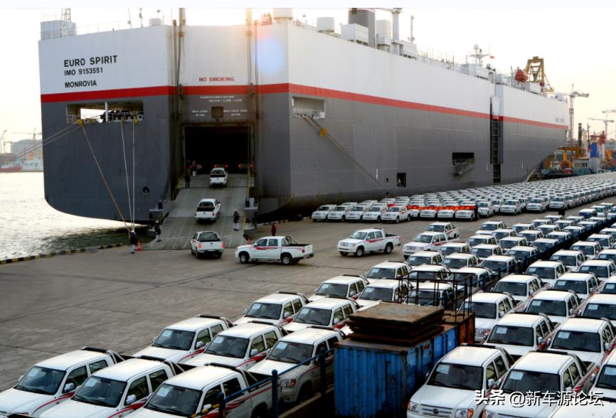 埋头挣钱的理工男,理工男埋头工作只知道挣钱的视频