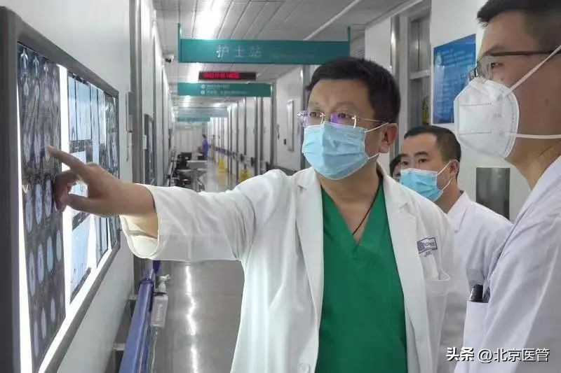 脑中动脉血管狭窄介入治疗视频,右大脑动脉血管狭窄最好治疗办法