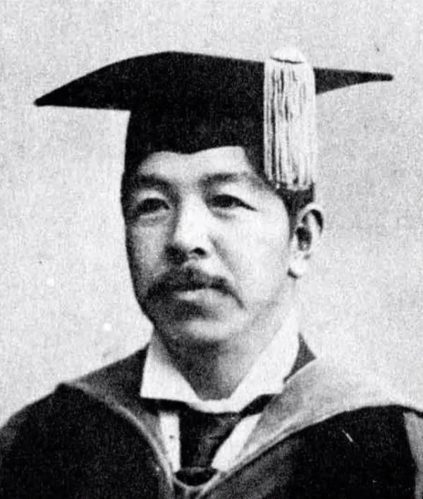 鸠山由纪夫与安倍政治路线,日本首相鸠山由纪夫的现状