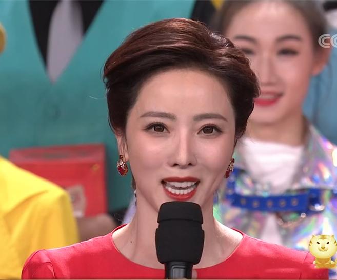 虎年春晚上的21位女星，穿着各有各的特色，有的让人倍感惊艳