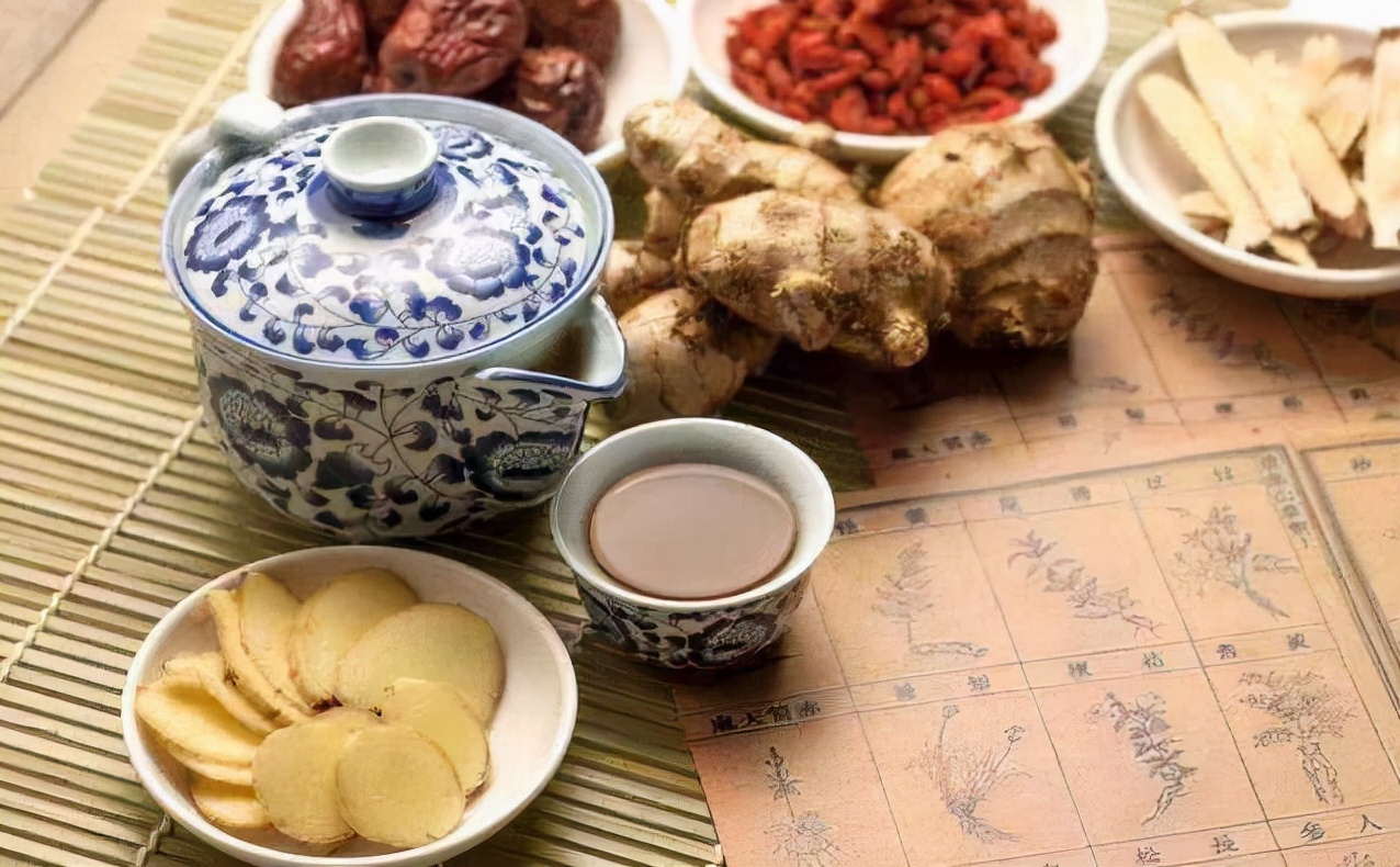 中医呃逆的形成原因和治疗方法,呃逆的症状和调理方法