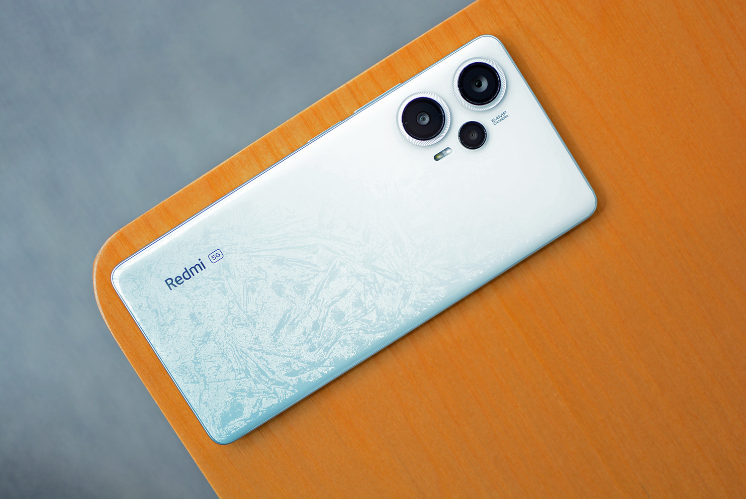 有哪些两千左右的手机值得推荐,现在2200元左右买什么手机好