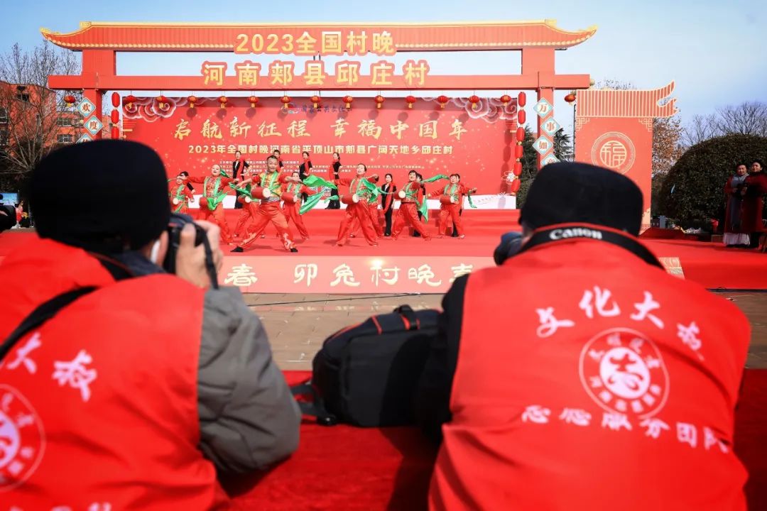 河南农民大叔唱歌,平顶山文化大叔