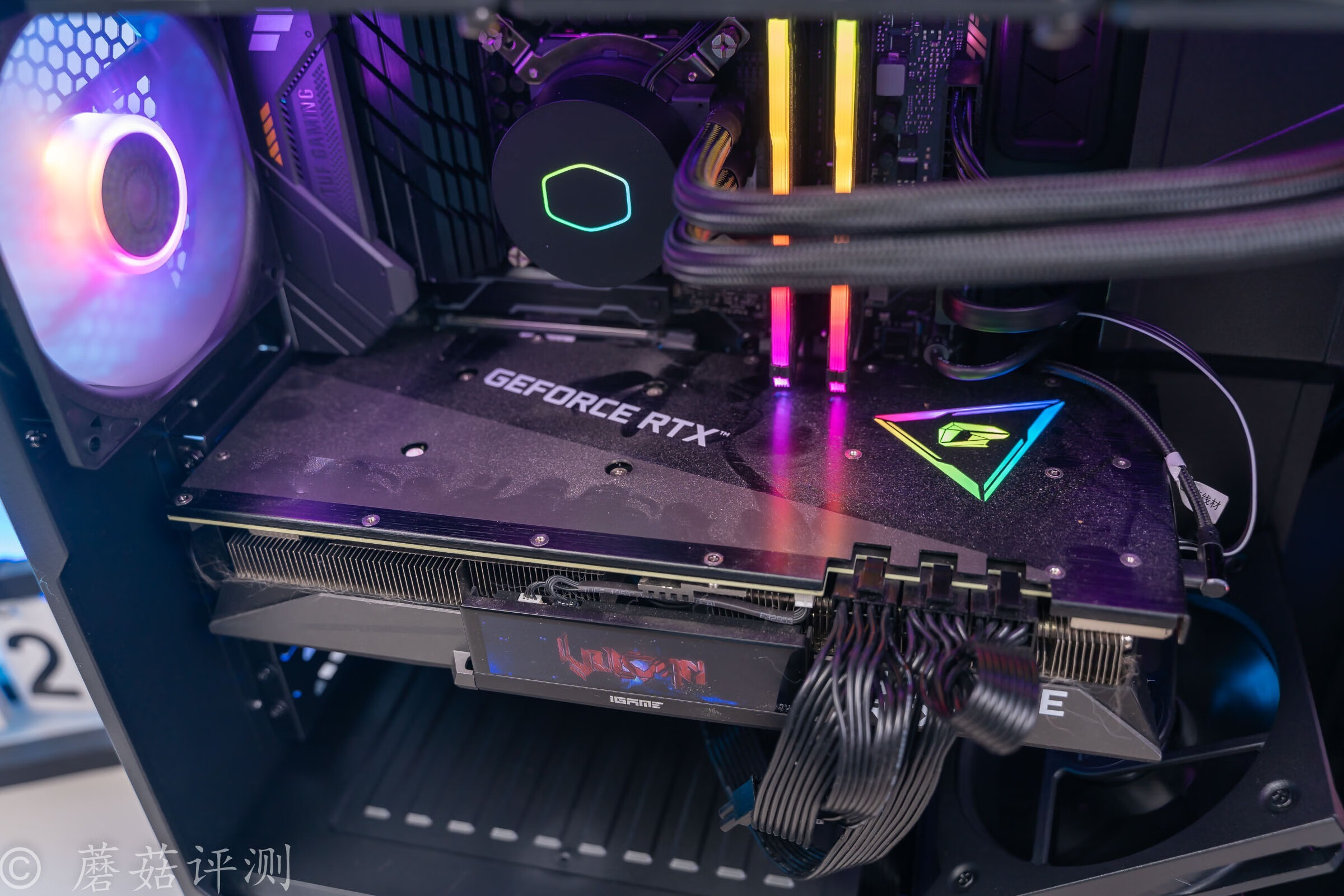 连续多日的高温，让朋友家的主机燥热难耐、更换机箱散热后获新生