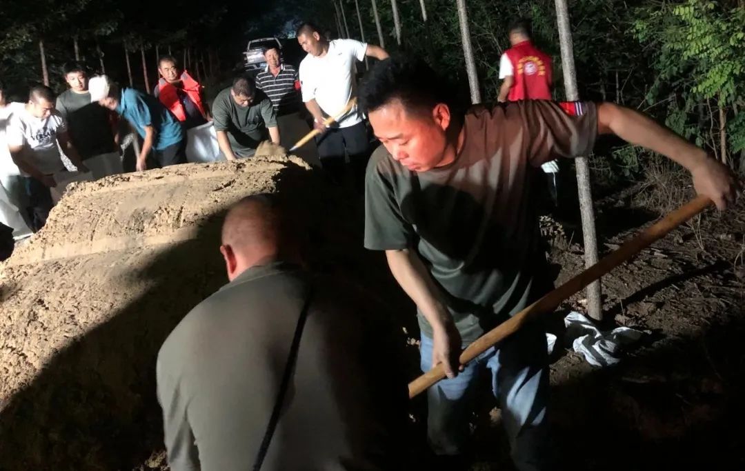 向防汛抗洪一线工作者致敬,防汛抗洪先进名单