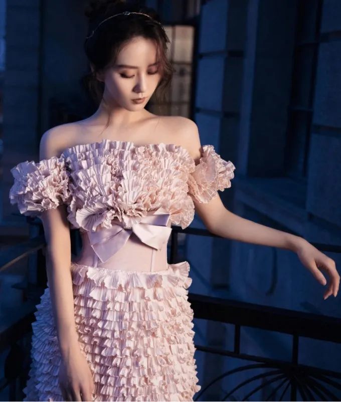 蝴蝶结一扇翅膀，便荡漾起多少浪漫的梦？