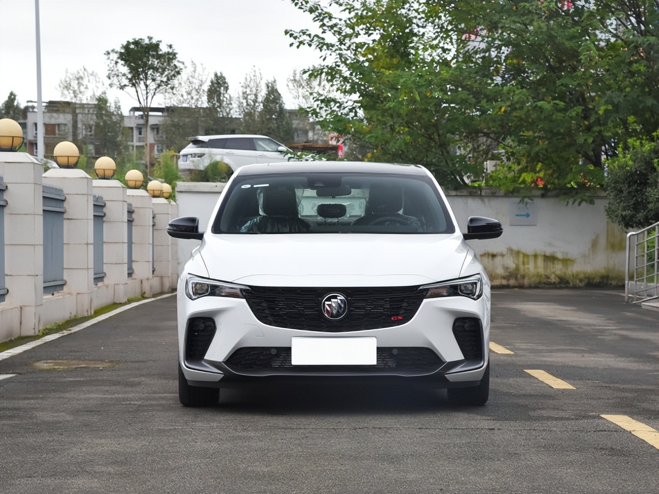 别克威朗2018油耗高原因,别克威朗表显的油耗是真实的吗