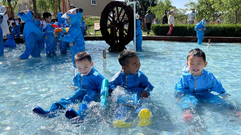 建功新征程奋进新时代,奋进新征程再创教育事业新辉煌