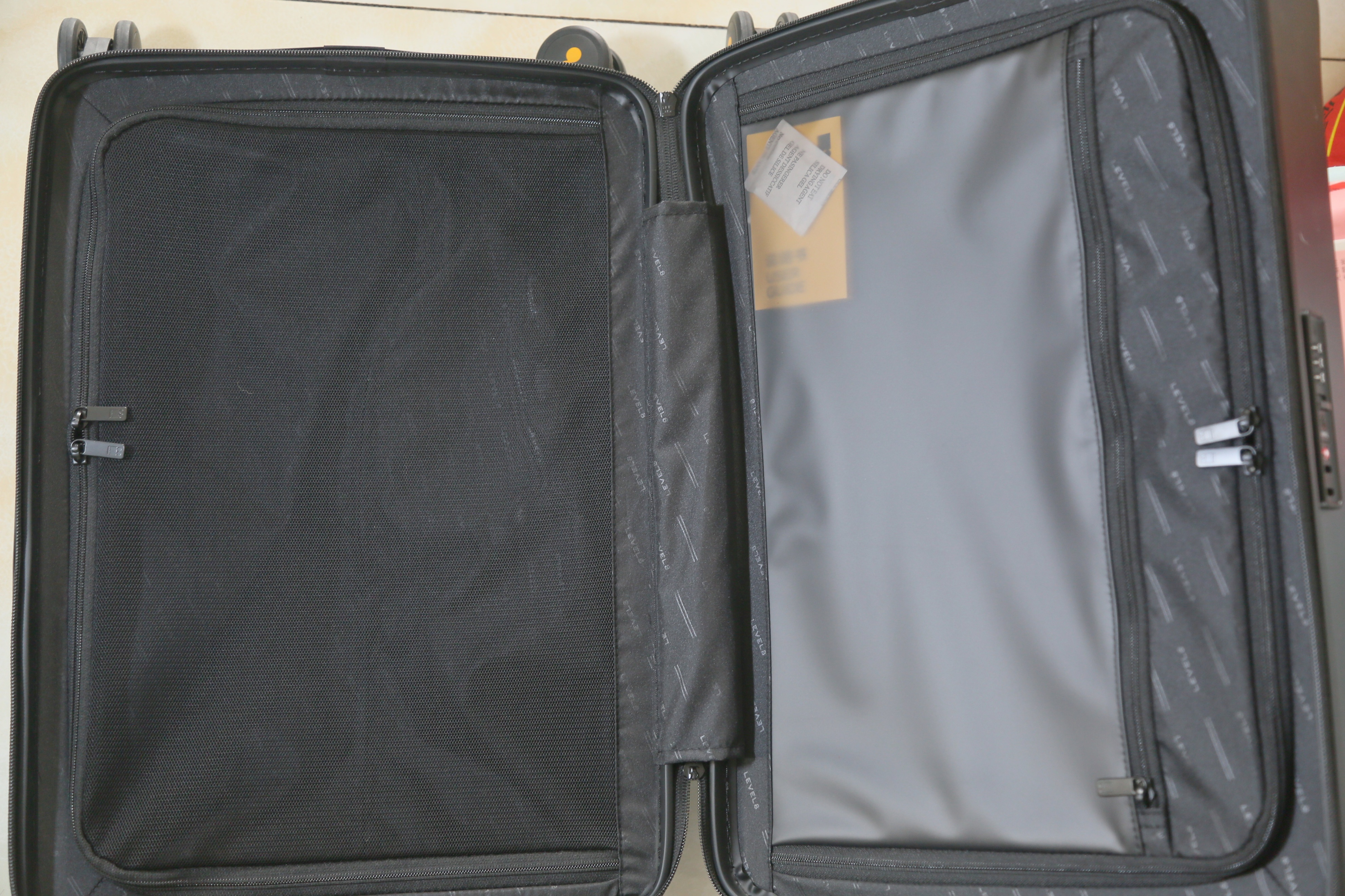 地平线8号行李箱和小米90分旅行箱,行李箱高颜值容量大地平线8号