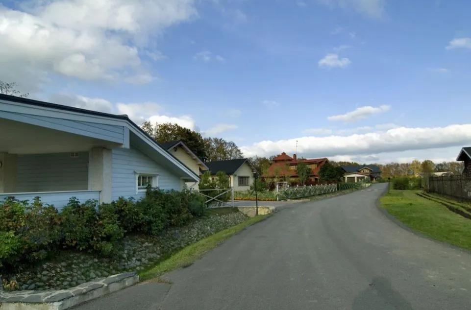 俗话说门前有三冲指的是什么,俗语家中放三物