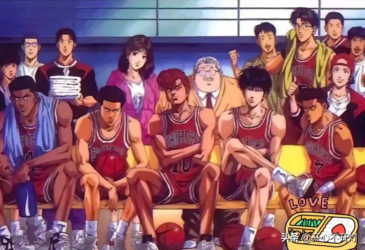 灌篮高手致敬nba的片段,灌篮高手致敬鸟山明