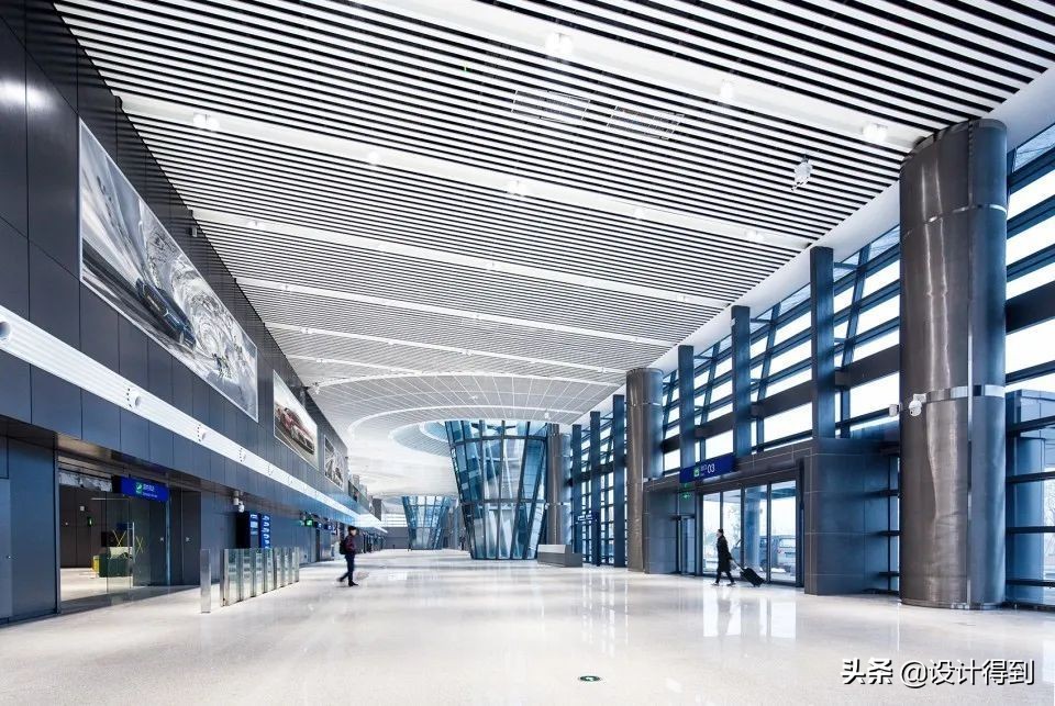 铝方通适合家庭装修吗,什么是铝方通吊顶