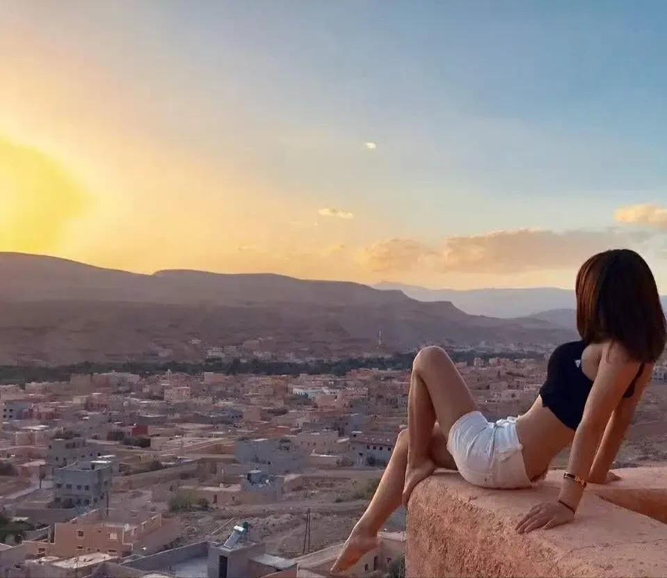 翼装飞行女子刘安遇难现场,翼装飞行女孩刘安死亡记录