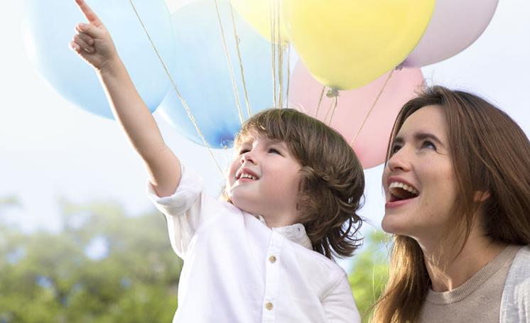 妈妈问宝宝奶粉好喝吗,到底哪一款才是皇家美素佳儿港版