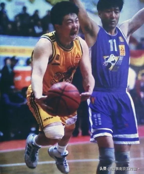 南京人，请别忘记江苏南钢队！