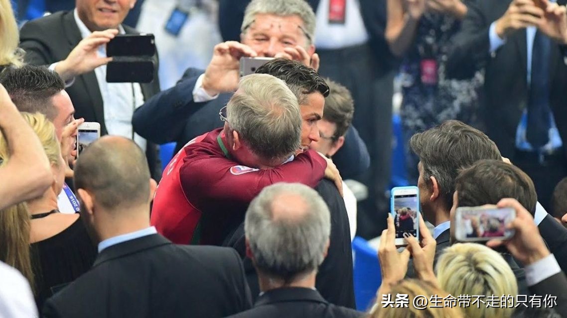 抛开足球不谈c罗是球王,梅西和c罗球技谁厉害