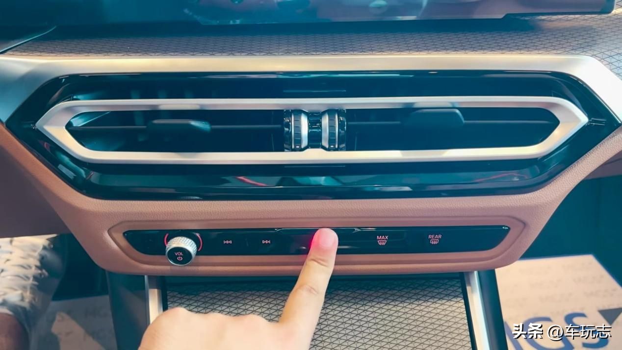 宝马3系2023年大改款最新消息,宝马3系全新2024款还会改吗