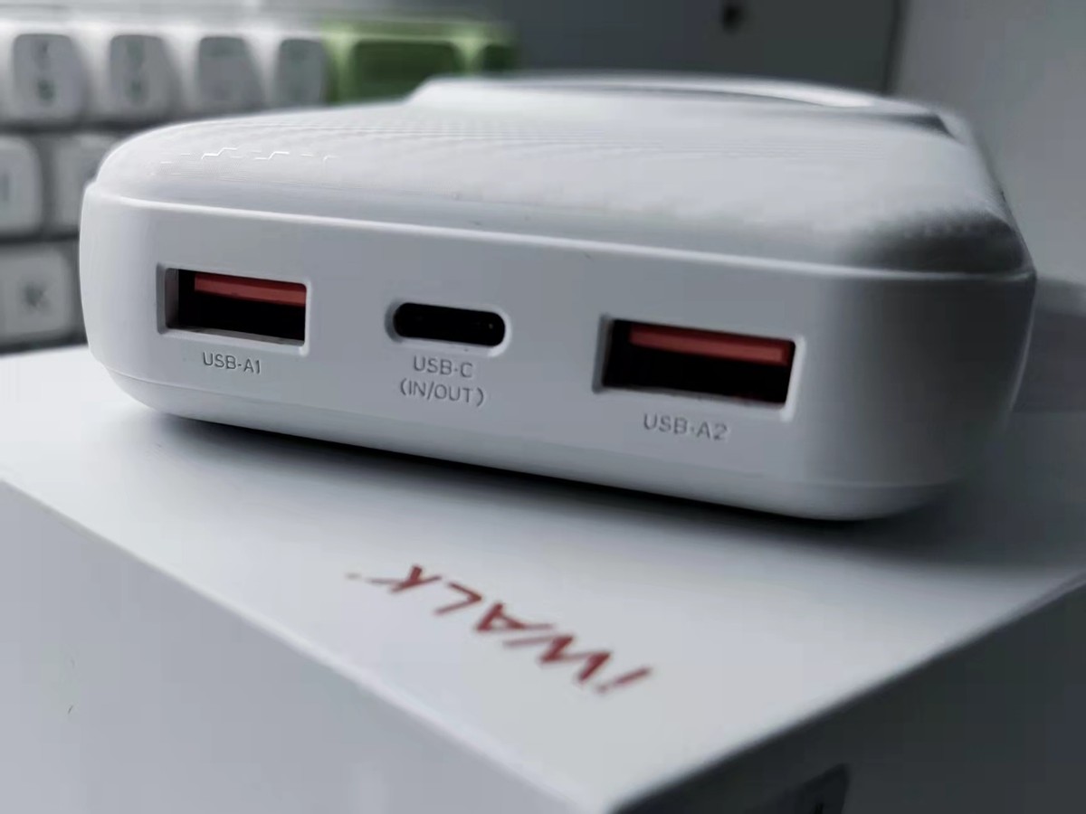 iwalk超薄无线充电宝,iwalk超薄磁吸充电宝