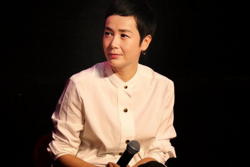 蒋雯丽事件是真实的吗,年轻貌美又风情万种的蒋雯丽