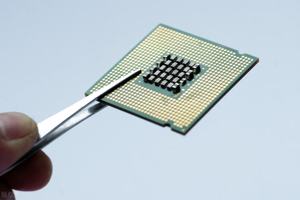 华为asml什么时候出,asml能代替华为吗