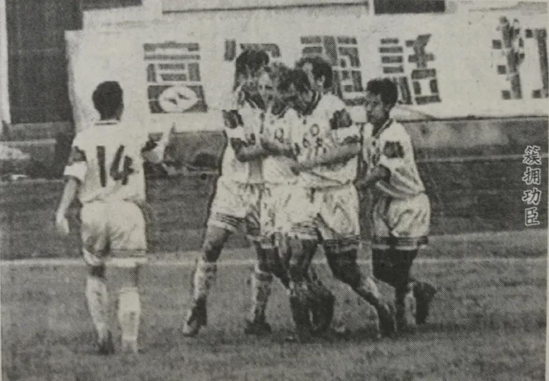 成都五牛足球比赛,成都五牛1999年