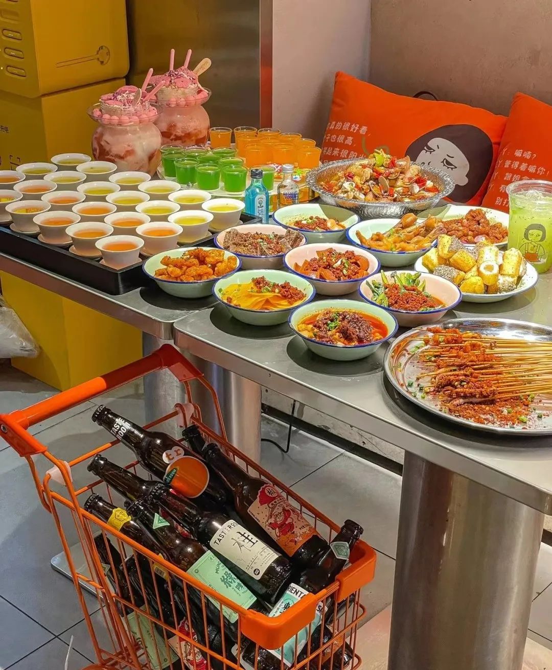 “便利店”火锅卷土重来！用3个公式算算挣不挣钱