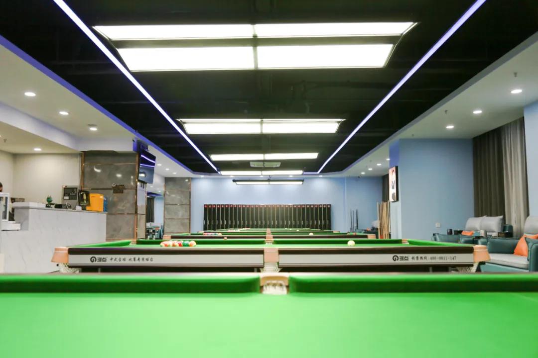 新人限免，壕派充送！玩“追分”，就来这家追分璟点台球俱乐部