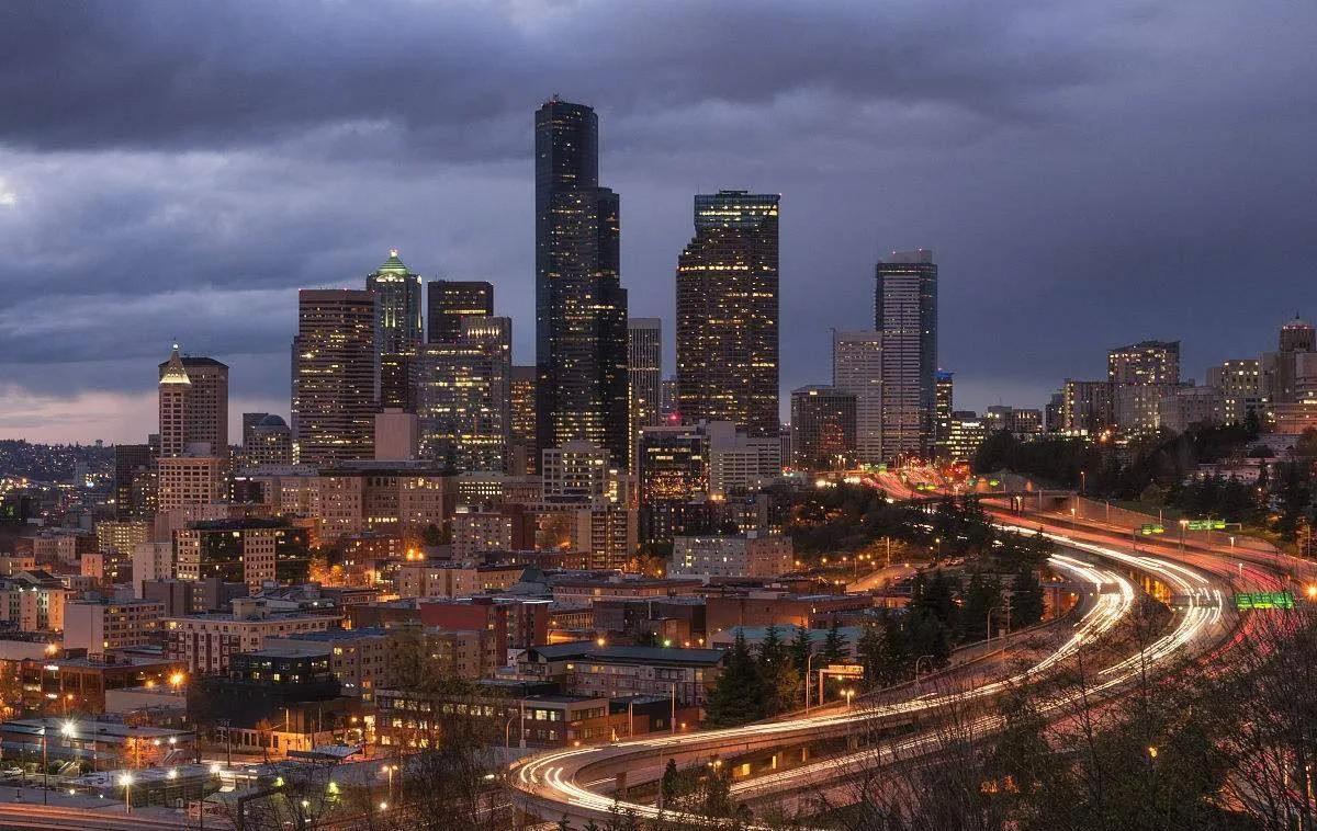 美国各州gdp排名及州府,美国50大城市GDP排名2020年