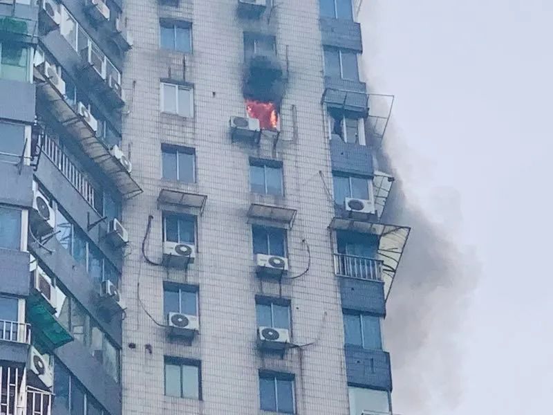 杭州最大的网红公寓夜景,杭州最大的主播公寓