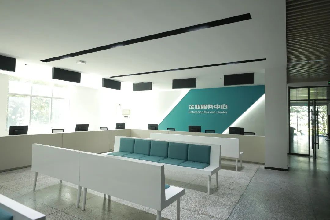 中南林业科技大学涉外学院公办吗,涉外学院中南林业科技大学招生办