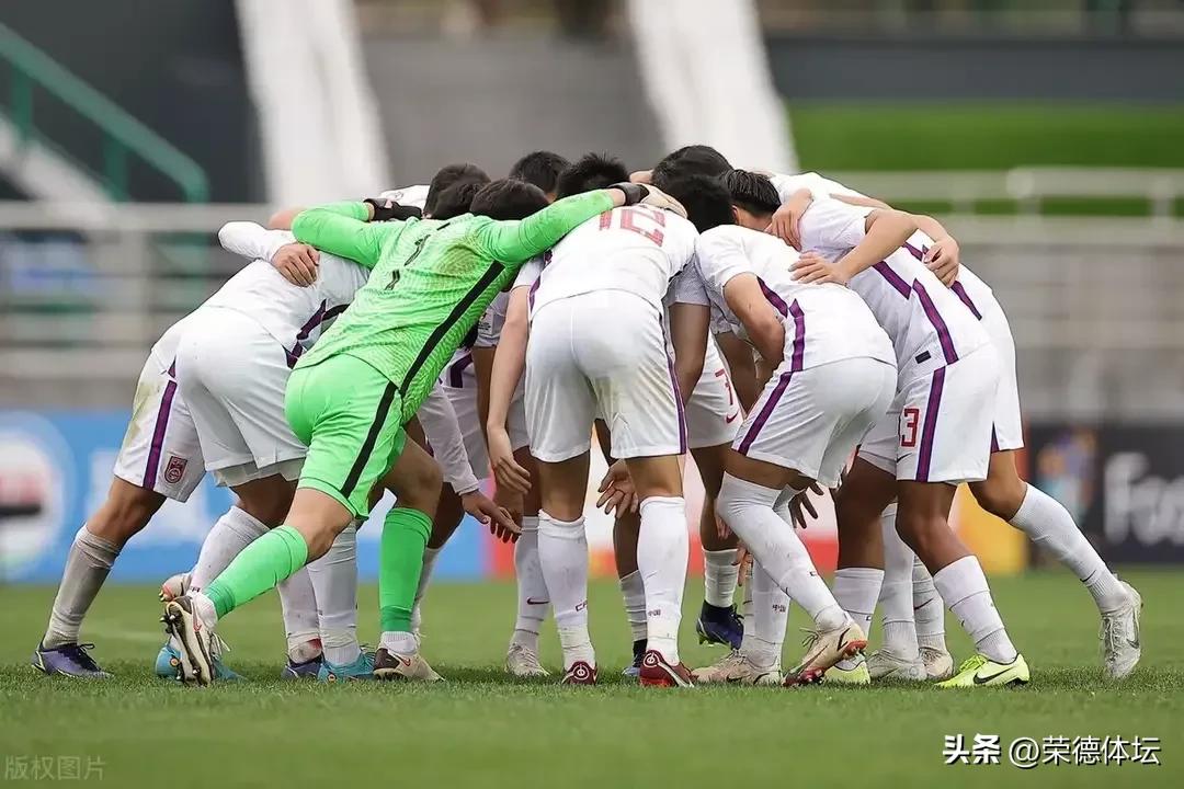 媒体人奋战一线,媒体人的奋斗